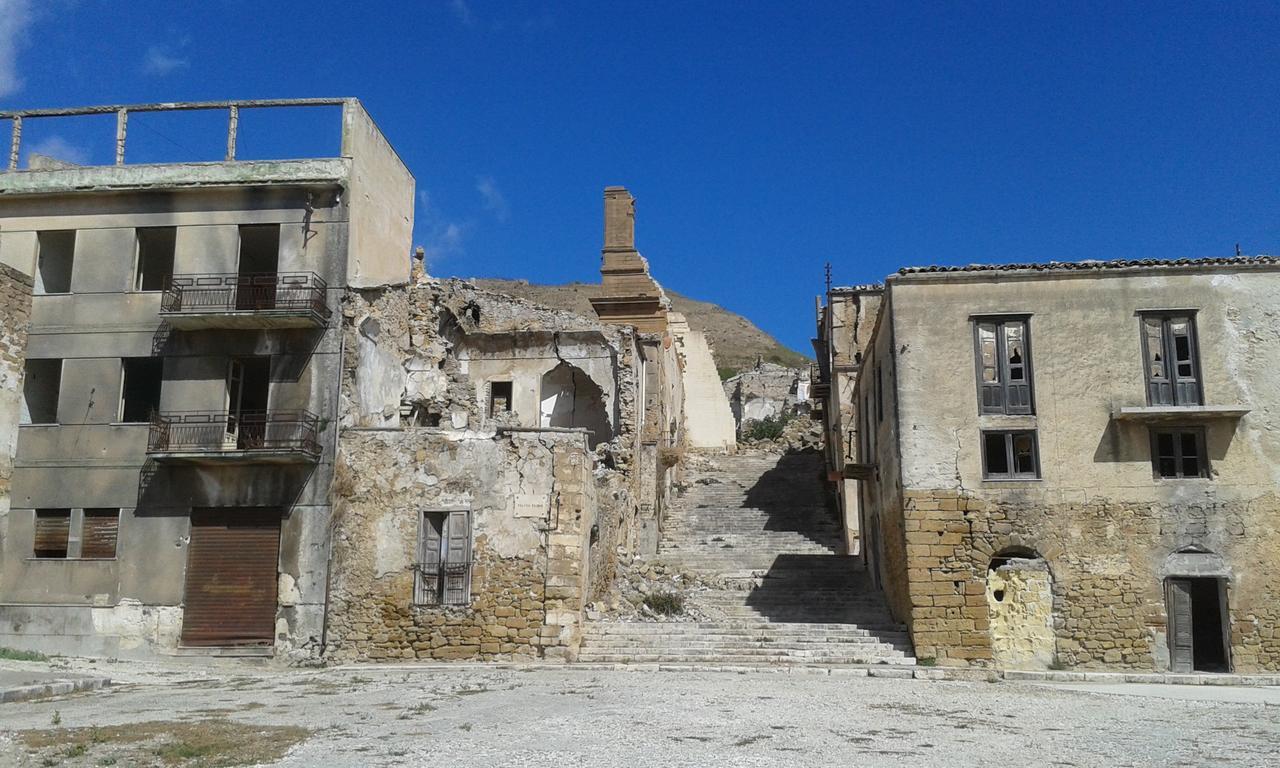 Elimo Affittacamere - Casa Vacanze Di Scardino Leonardo Poggioreale Exterior foto